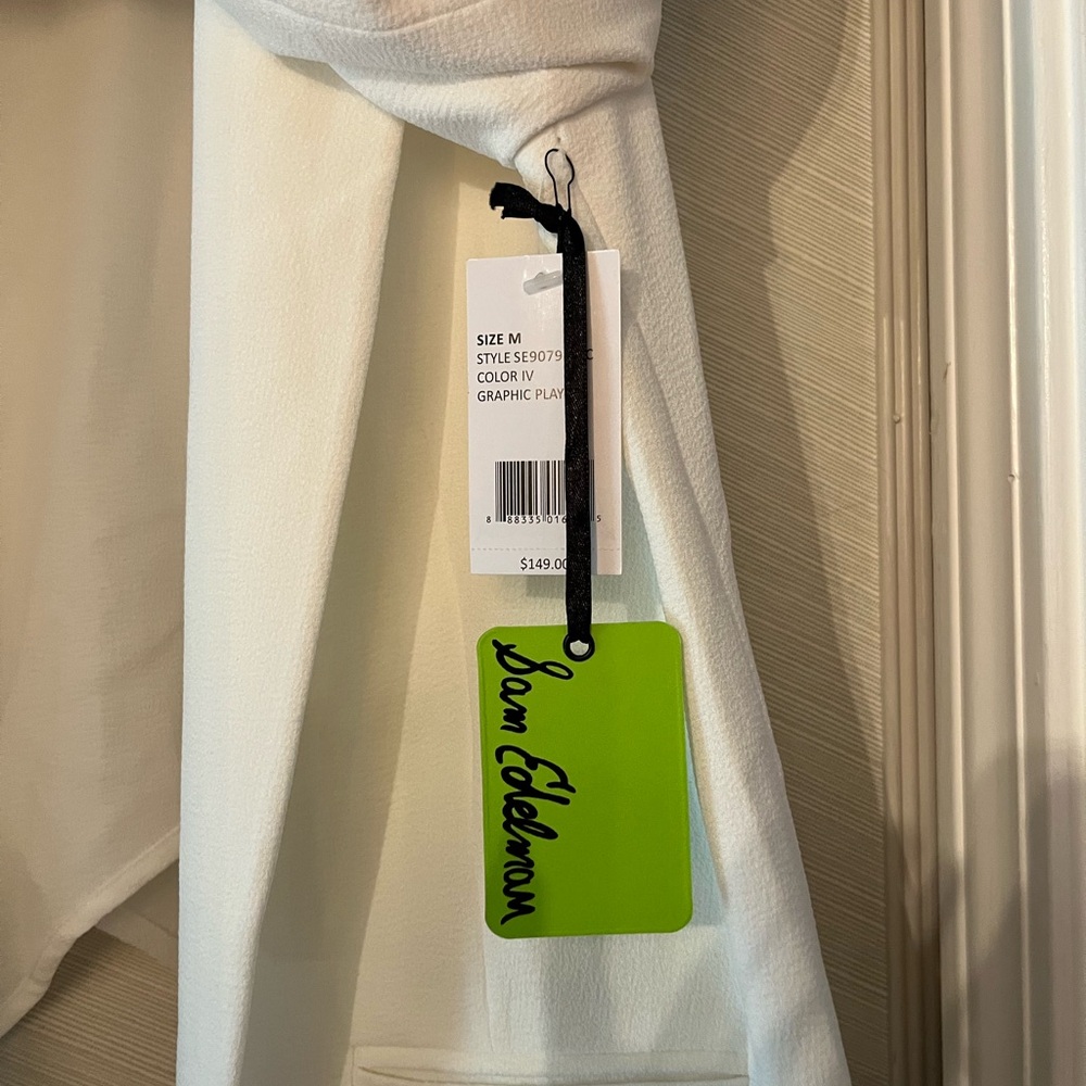 Sam Edelman NWT white blazer. Long front/ short crisscross back. Medium - Picture 3 of 4